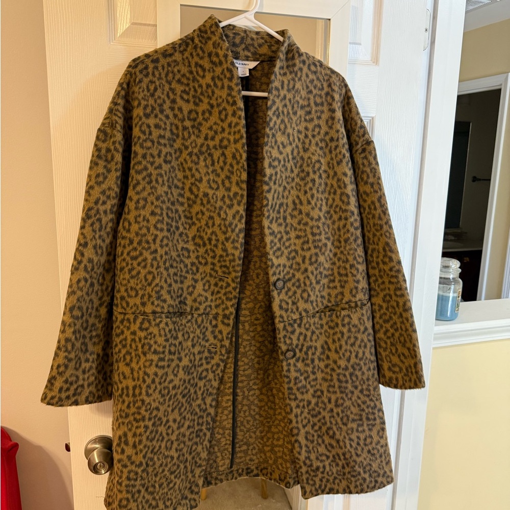 Old Navy Brown Leopard Print Teddy Jacket